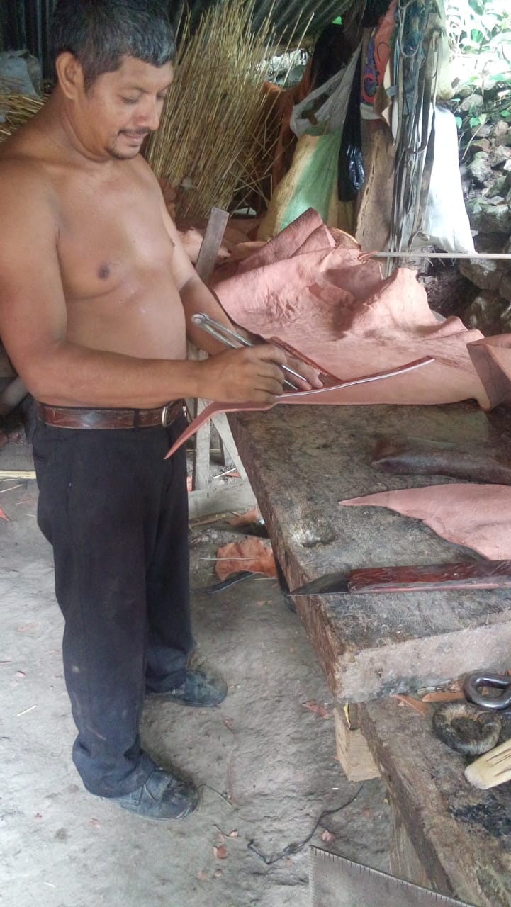 Cuero2